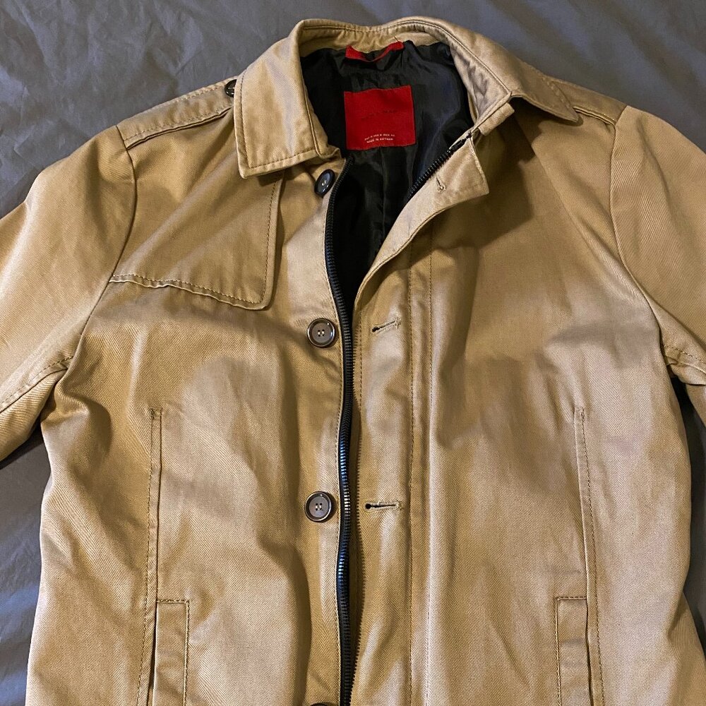 Zara Men's Khaki Trench coat - Size Medium